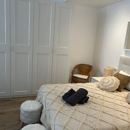 Estudio Carretera Cadiz Μάλαγα Εξωτερικό φωτογραφία